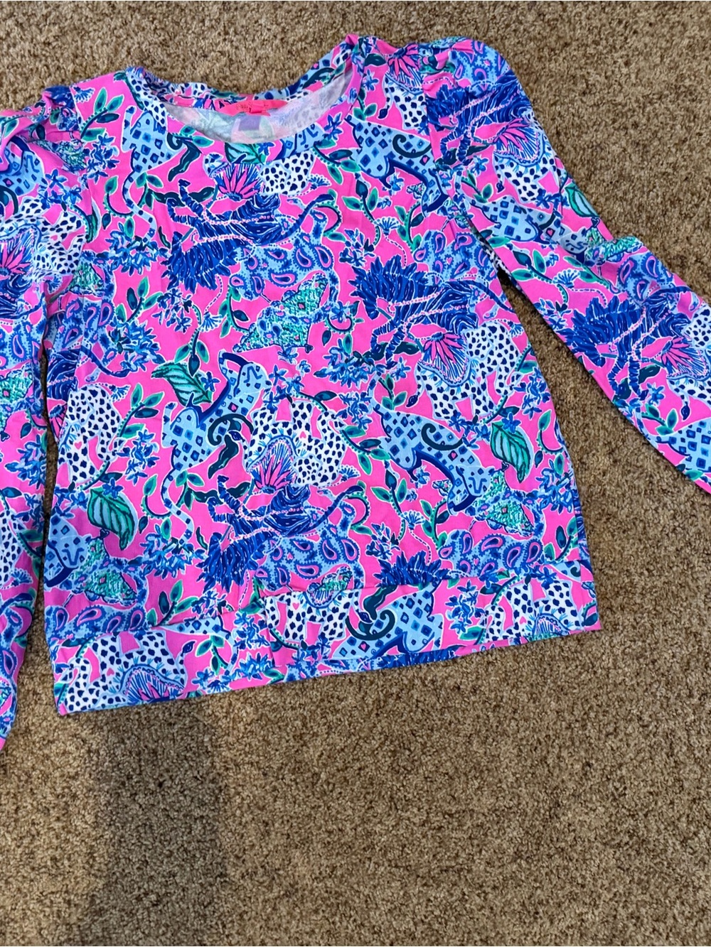 Women’s Pink Tropical Floral Long-Sleeve lightweight sweatshirt